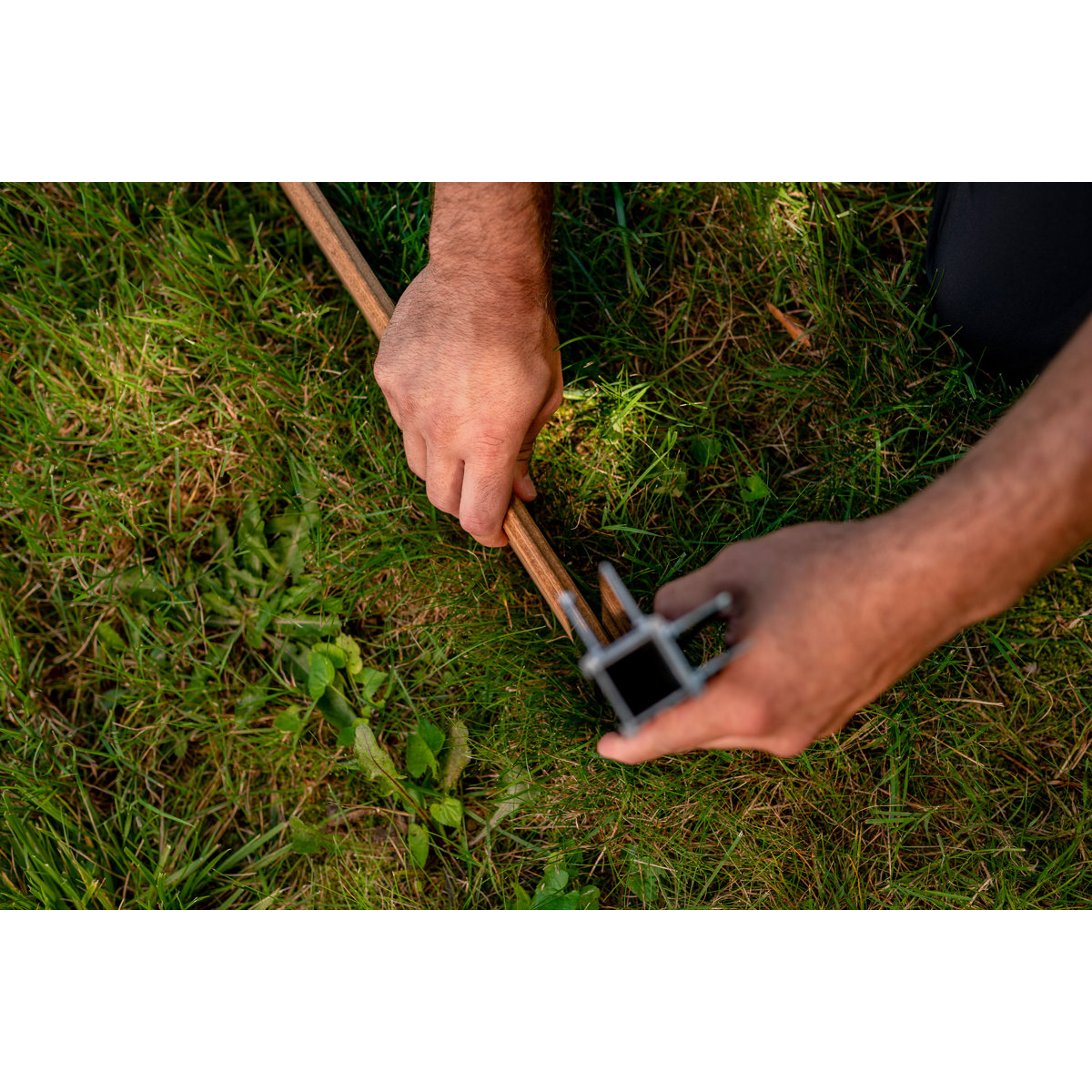 Mezza Keyhole Composting Wood Raised Garden Bed