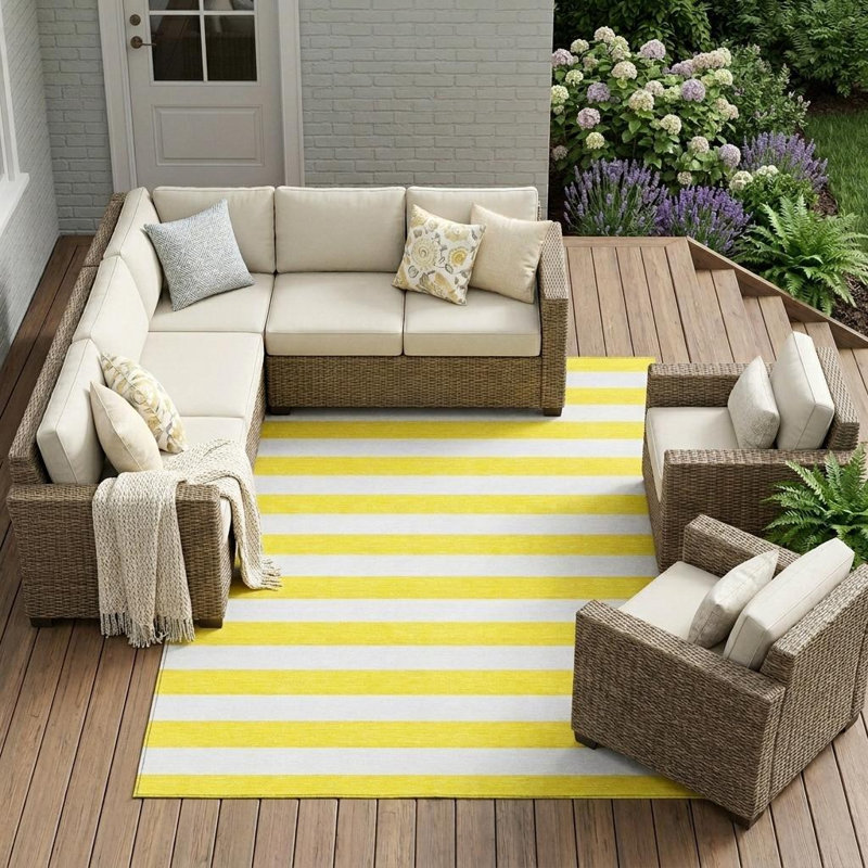 Tapis intérieur lavable rayé jaune et blanc 8 pi x 10 pi