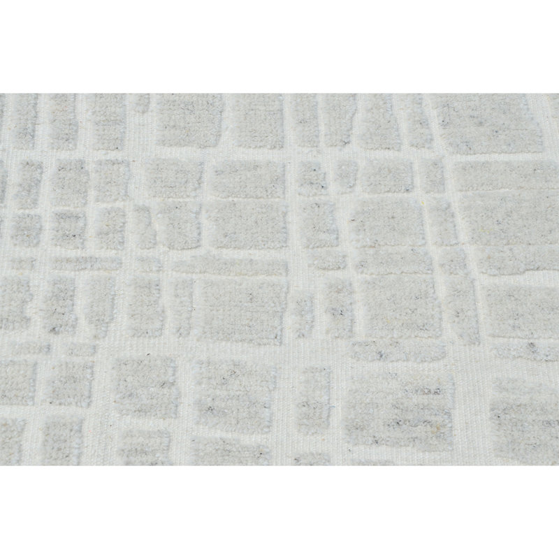 Area Rug in Gray, Rectangle 8' x 10'
