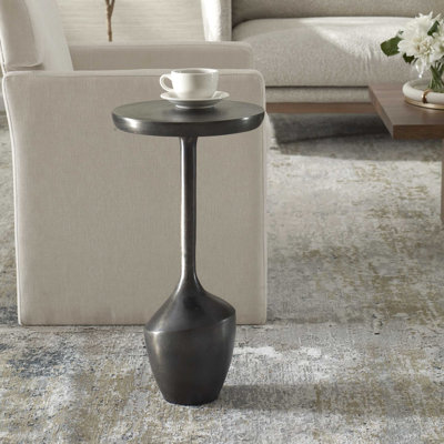 ACCENT TABLE