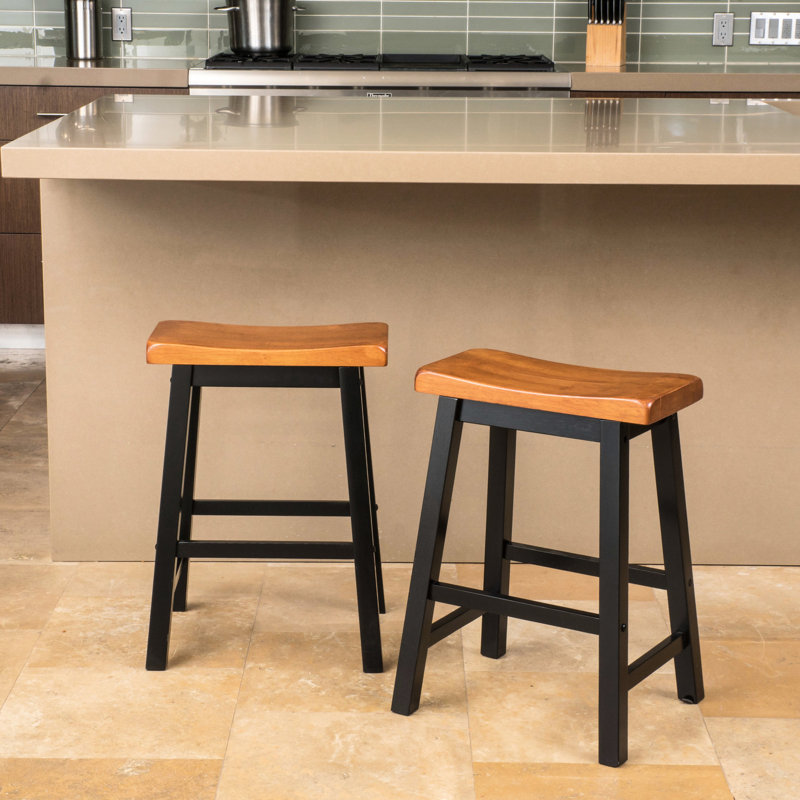 Tabouret de selle 24 po en bois de noyer qui rehausse le style de la décoration urbaine