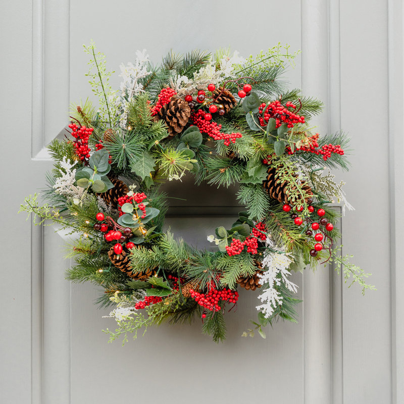 CEDAR BERRY - 26 Inch Wreath with 50 8 Function Lights