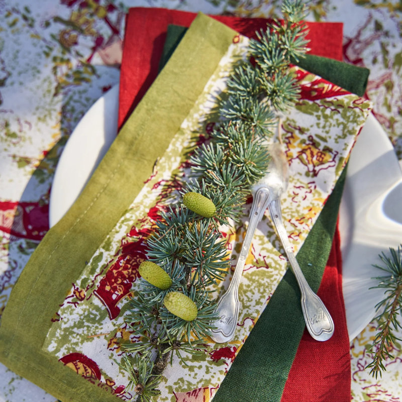 Renne Napkins - Set of 6 Red/Green - 19" x 19"