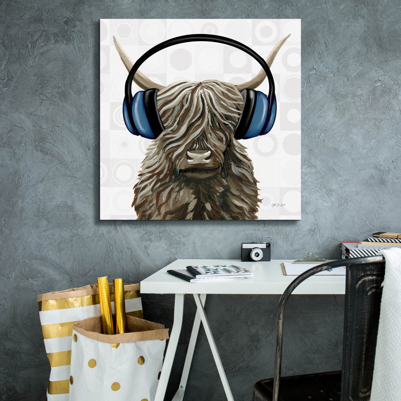 «Music Cow Blue C» par Yvette St. Amant, art mural sur toile, H 26 po x l 26 po x P 1,5 po