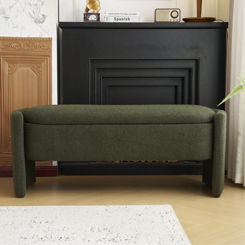 Chambre sombre avec construction robuste et rangement élégant - Maximisez votre espace