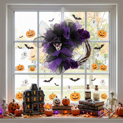 Couronne d'Halloween 15,7 pouces avec tête de mort et tête de mort avec maille noire et squelette, décor de porte d'entrée gothique