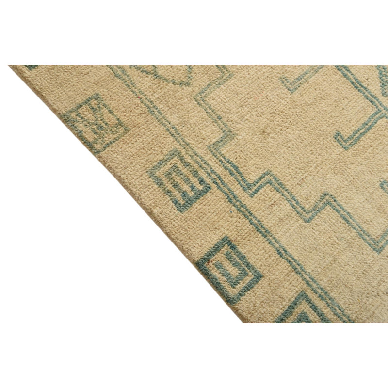 Iniguez Ivory Rug