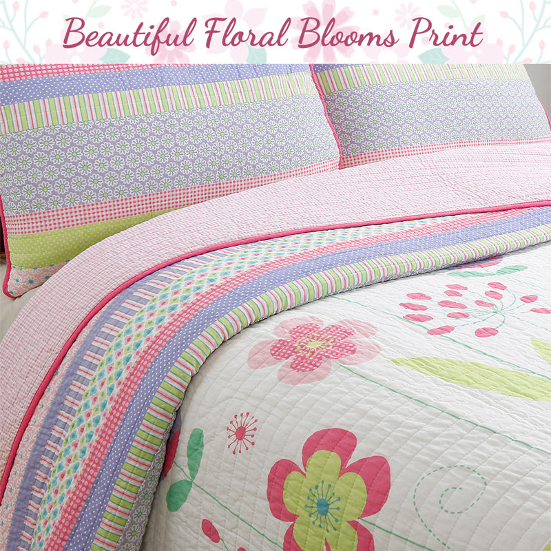 Pink Floral Cotton Reversible Twin Quilt Set with Decorative Pillows