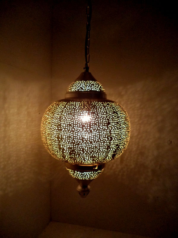 - Light Silver Unique/Statement Pendant