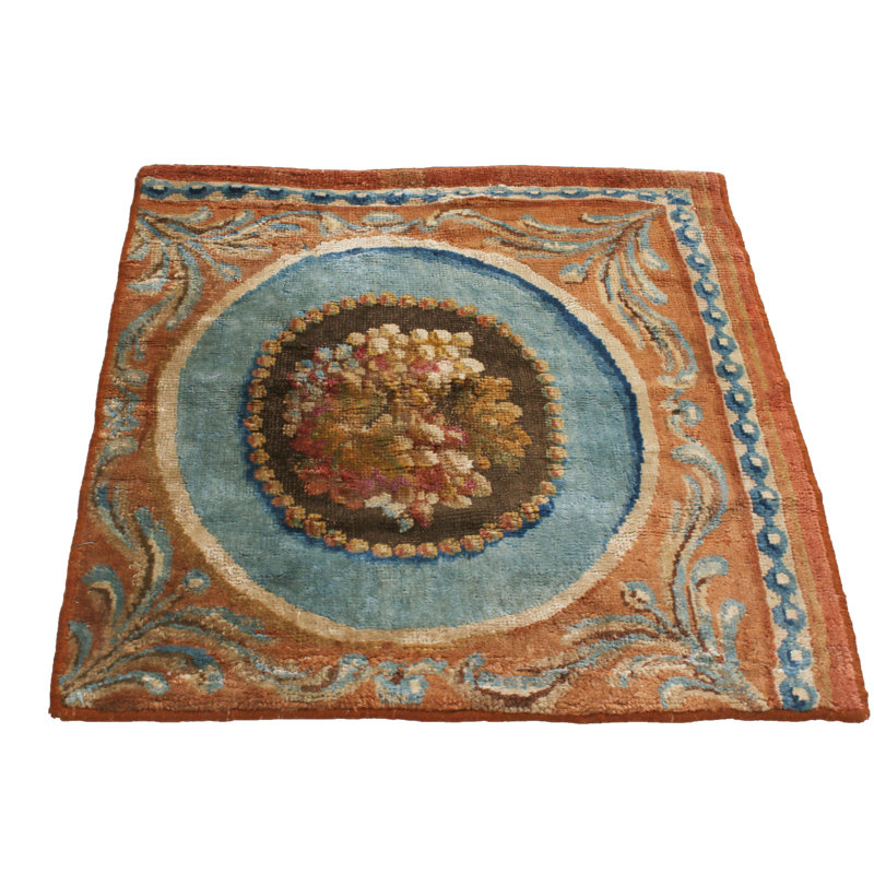 One-of-a-Kind 2'3" X 2'5" Area Rug