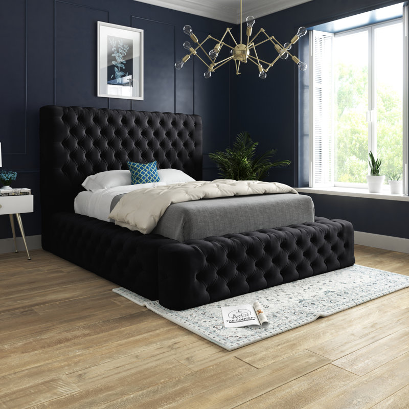 Upholstered Bed, Black, Kingsize (5')