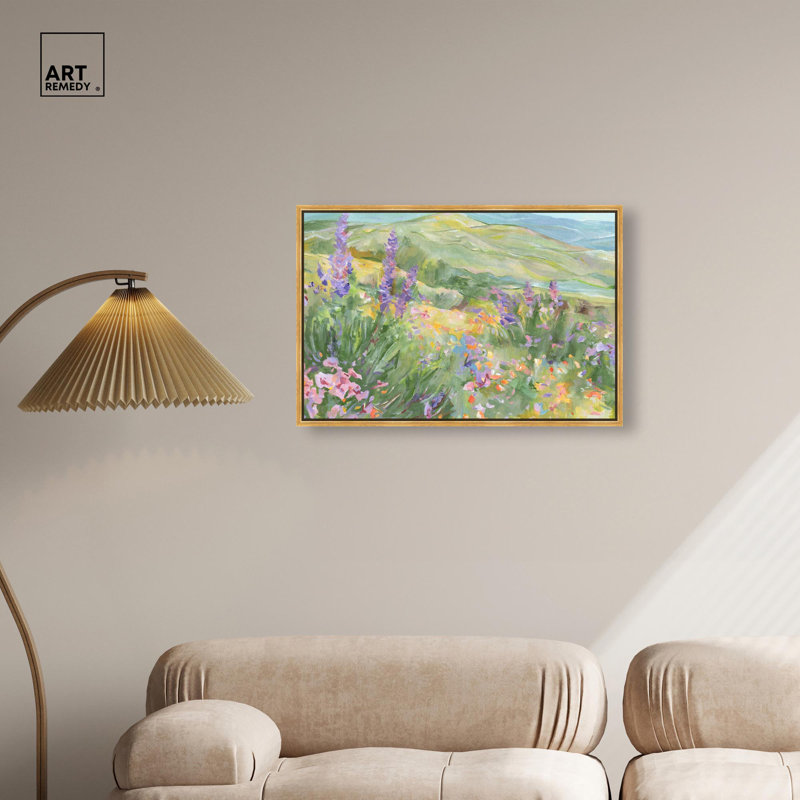 Toile «Blooming Fields» par Art Remedy, Doré, H 21 po x l 31 po, Cadre flottant