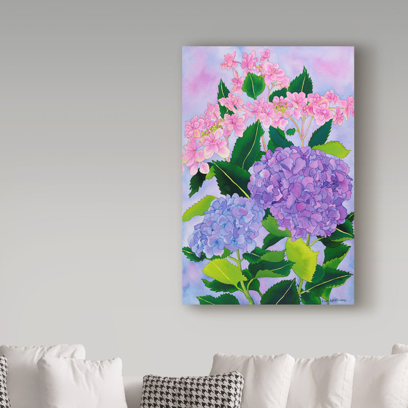 «Hydrangea Wonder» par Taryn, reproduction d'art sur toile tendue, H 19 po x l 12 po