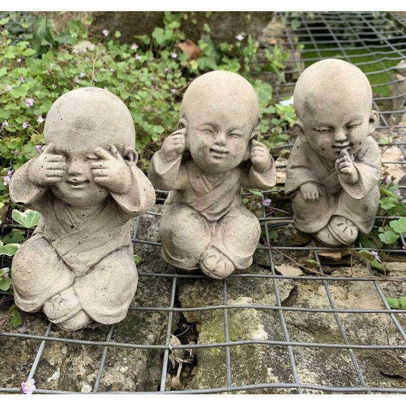 Zeynep Stone Garden Statue
