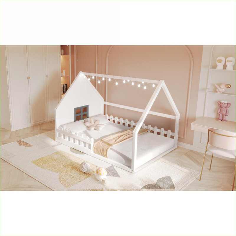 Structure de lit pour enfant pleine grandeur de style maisonnette avec clôture de sécurité et fenêtre décorative, construction en bois massif blanc éclatant