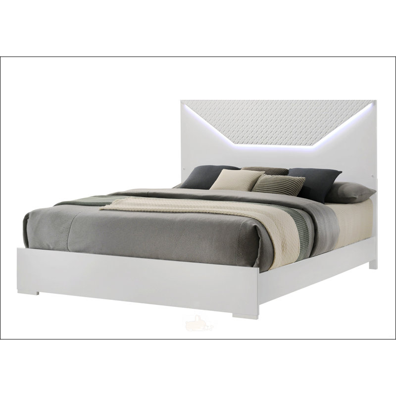 Modern Style Queen Bed