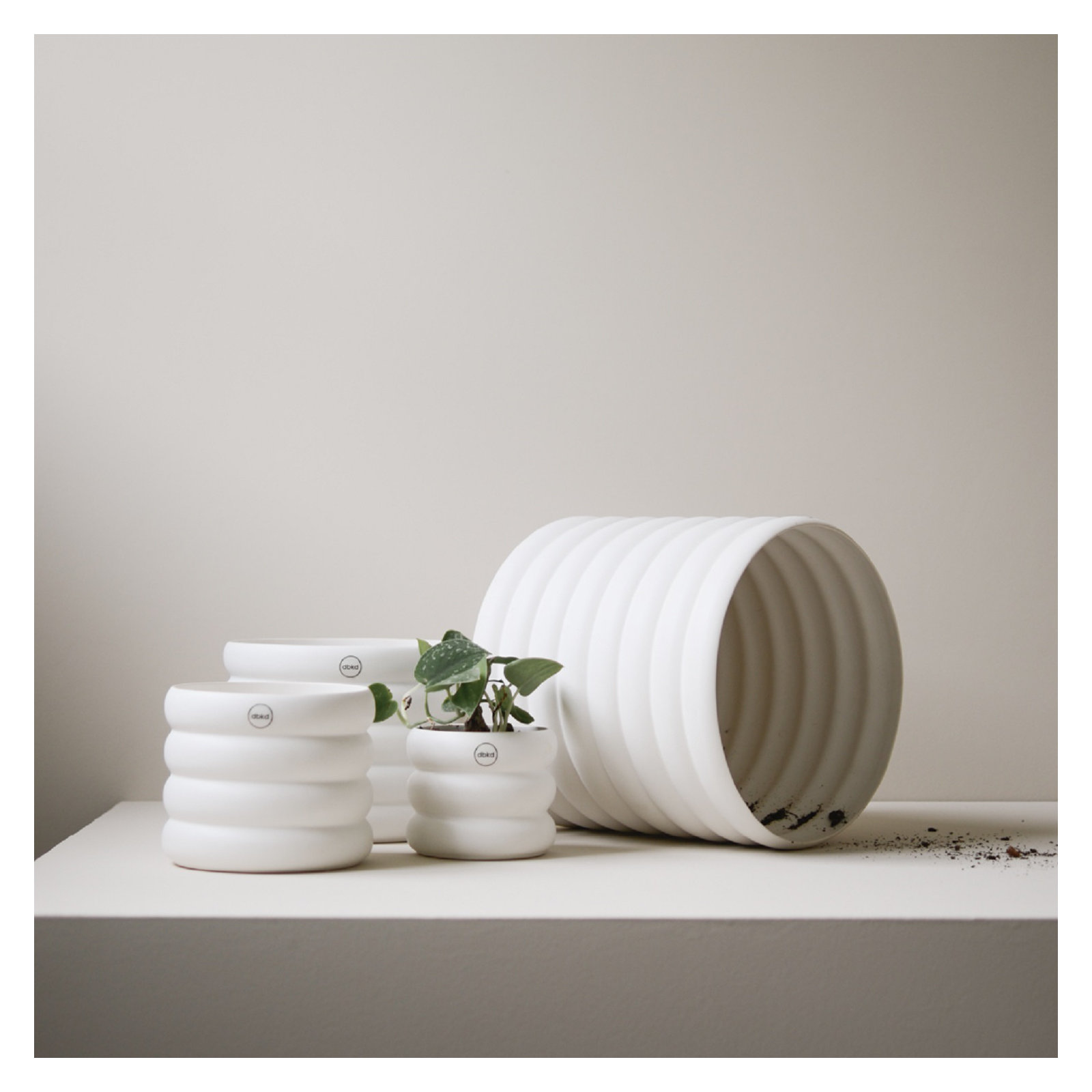Ceramic Table Vase, 10.43" H x 10.63" W x 10.63" D