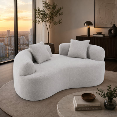 Canapé courbé moderne avec revêtement en velours Teddy, canapé compact à deux places de 66,94 po pour les appartements et les salons