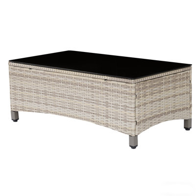 Table basse de patio en rotin