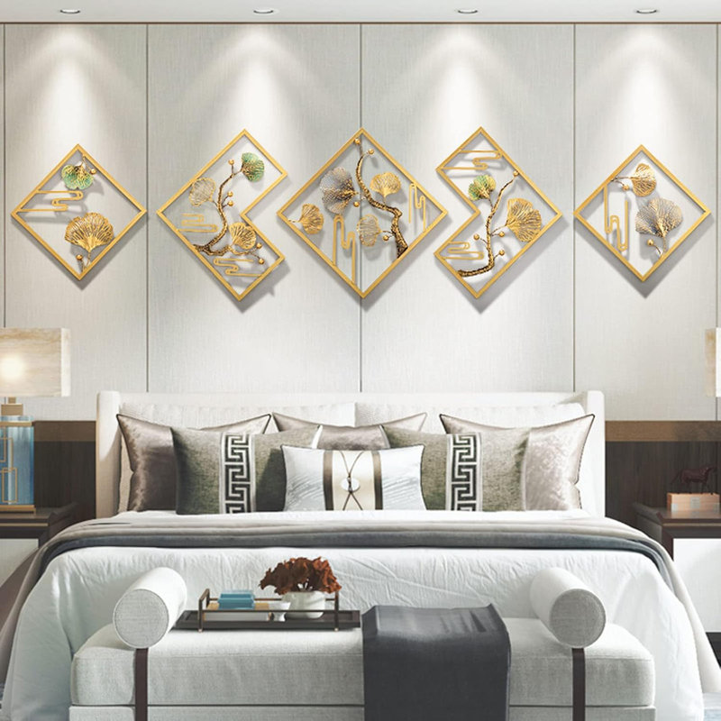 Wall Decor on Metal