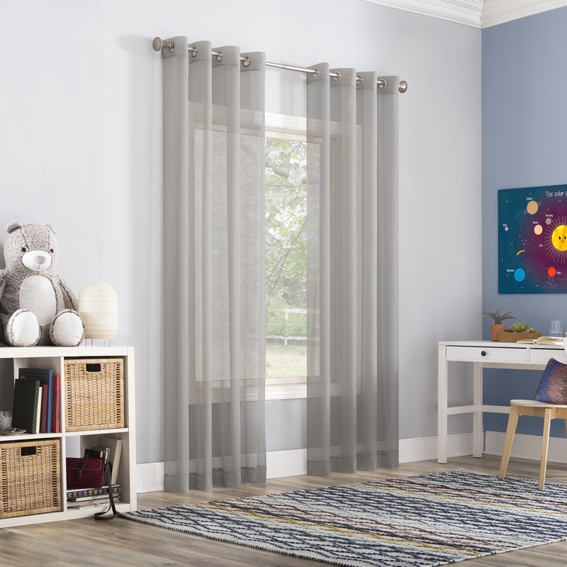Panneau de rideau diaphane avec œillets Caspian, Gris argenté, l 59 po x L 84 po