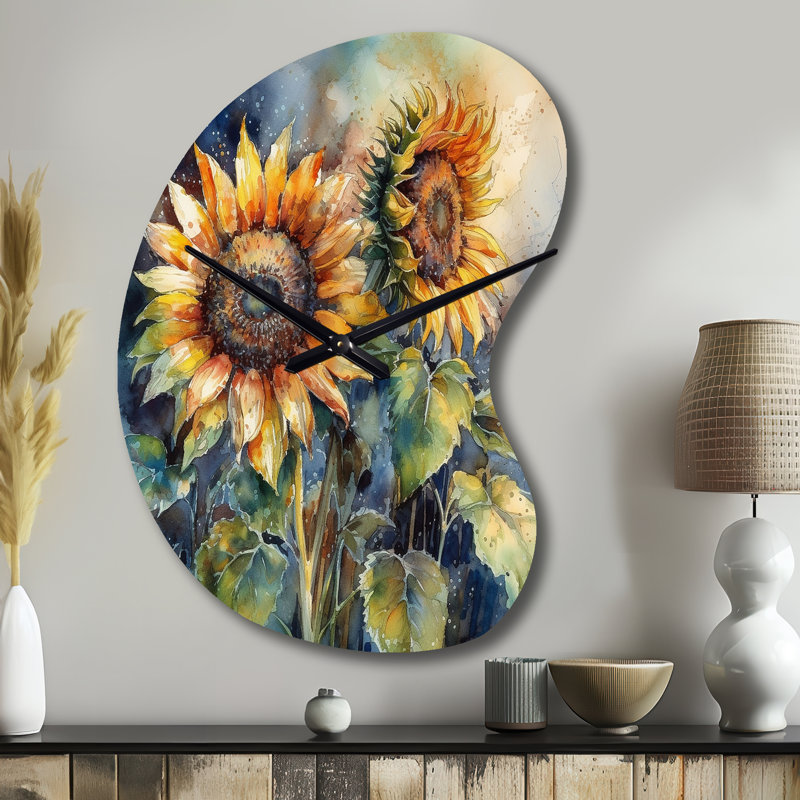Jaune tournesol symphonie II - horloge asymétrique traditionnelle en métal, impression d'horloge murale de forme unique