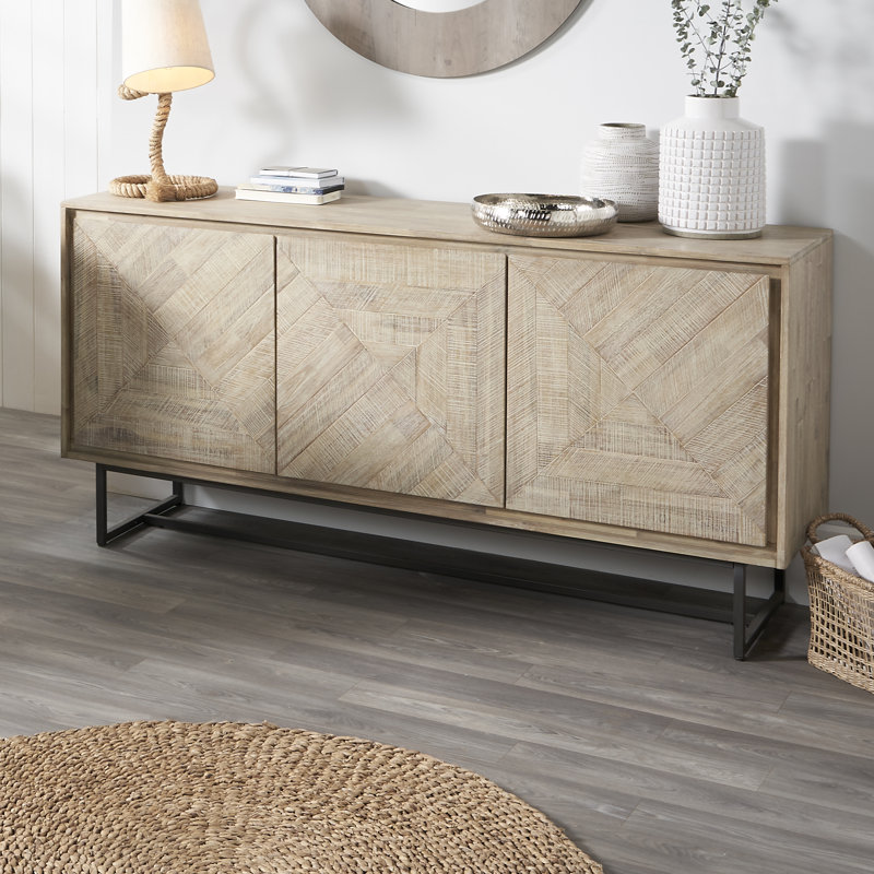 Lindenfield 160cm Solid Wood Sideboard