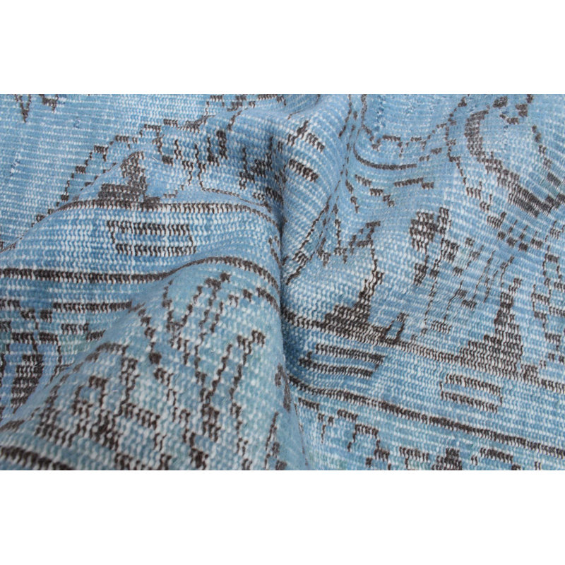 Tapis bleu ciel à transition de couleur 5 pi 10 po x 9 pi 10 po