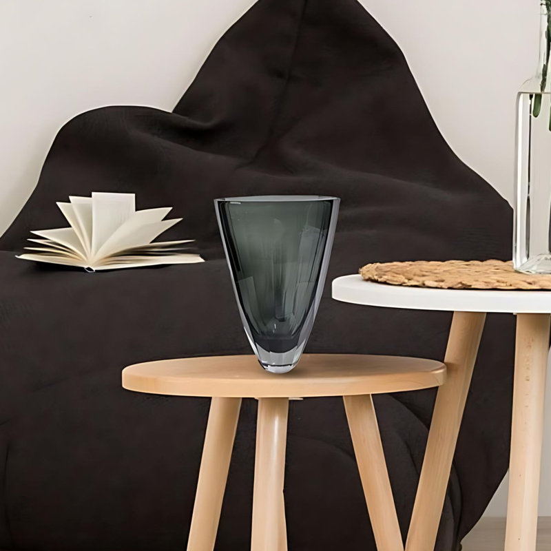 Vase de table Minimalist Kaltman, Gris, H 11,42 po x l 6 po x P 5,31 po