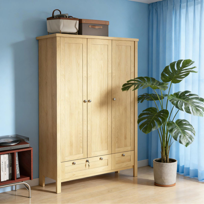 Garde-robe 3 portes