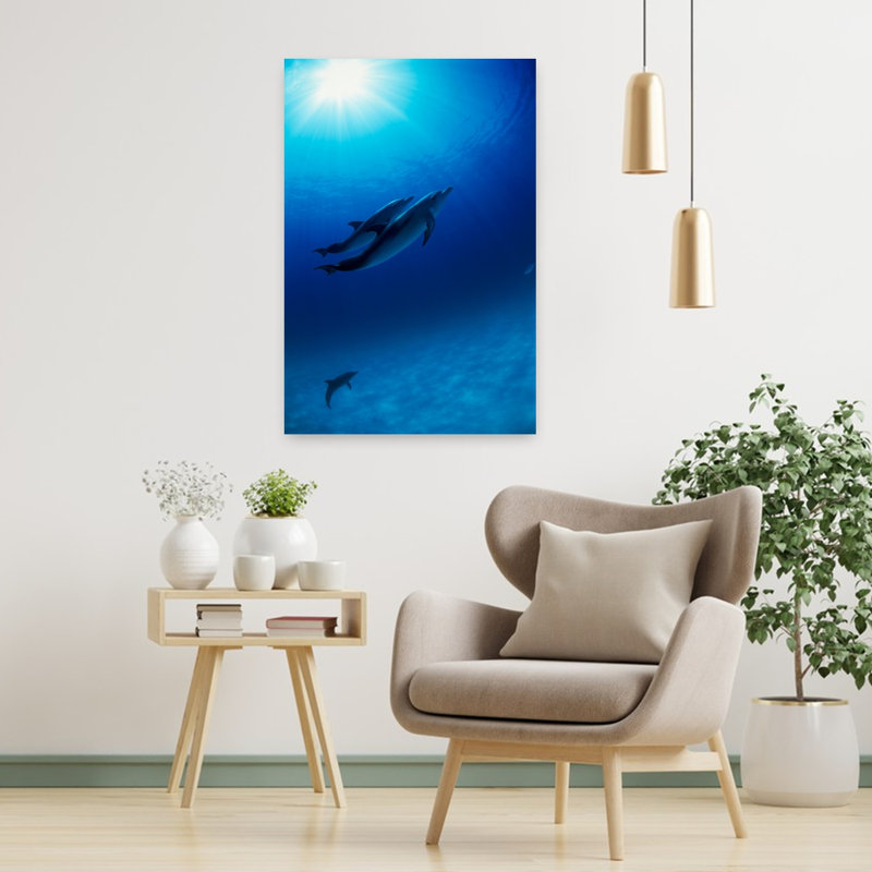 Dauphins nageant sous l'eau, dauphin contemporain, paysage, art naturel, H 36 po x l 24 po