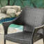 Ensemble de 2 fauteuils empilables en PE gris avec look moderne, durabilité artistique et idéal pour les soirées d'été