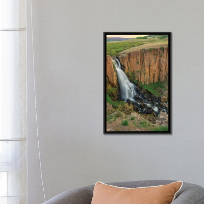 North Clear Creek Falls' By Bill Sherrell Graphic Art Print on Wrapped Canvas -  East Urban Home, 6EBCCBF5F4C54A87948C6B0569E04D3E