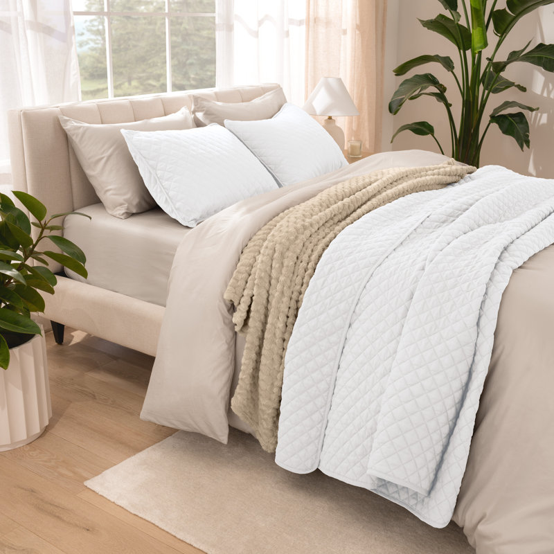 Ensemble de couvre-lit moderne et contemporain en microfibre 3 pièces , Blanc