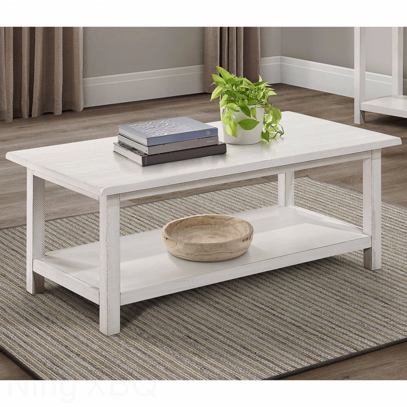Table basse en bois blanc vieilli avec tablette