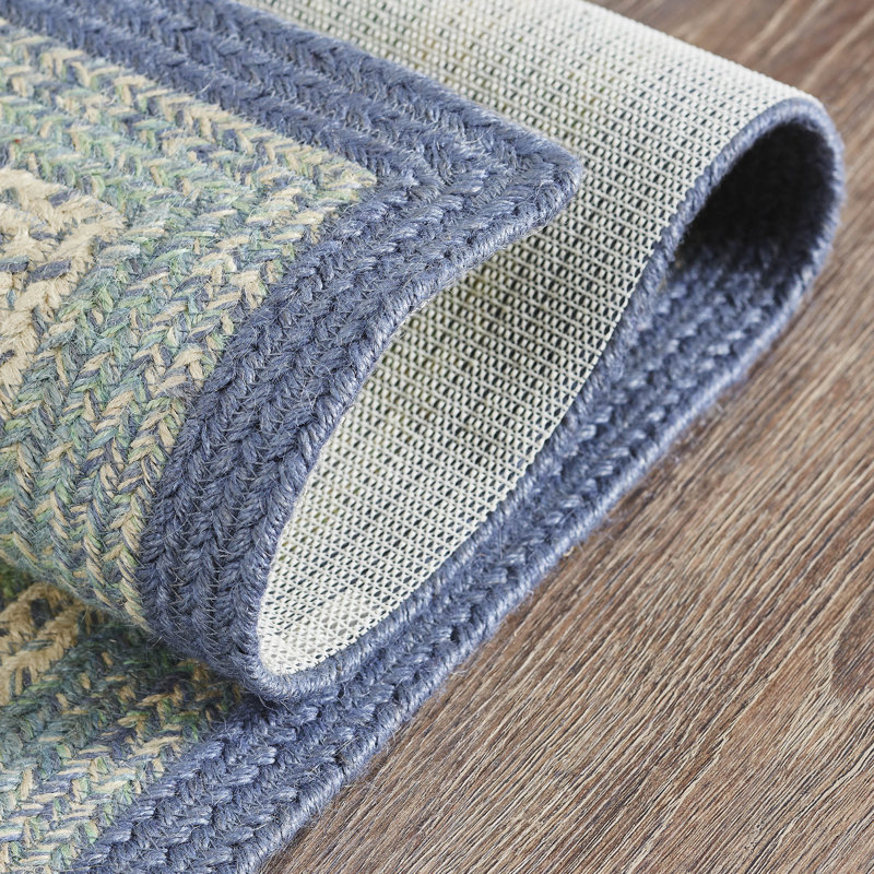 Maronay Hand Braided Geometric Indoor Rug, Rectangle 2' x 3'