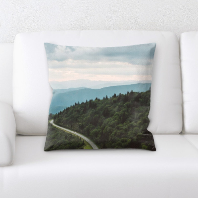 Housse et insert de coussin carré Hubbell A Road to Many Places