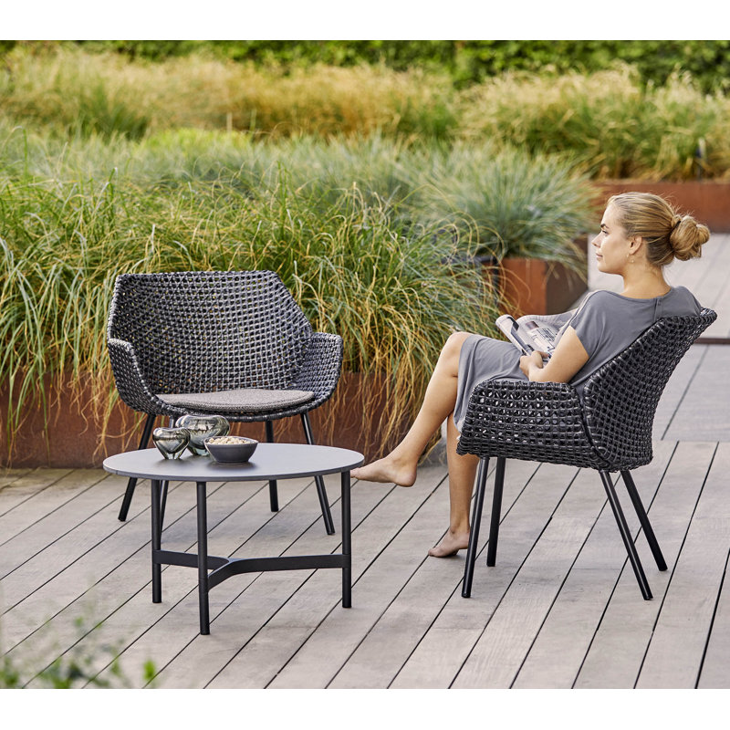 Vibe Black/Graphite Patio Lounge Chair