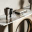 Console légère en métal de style luxueux.-129488549