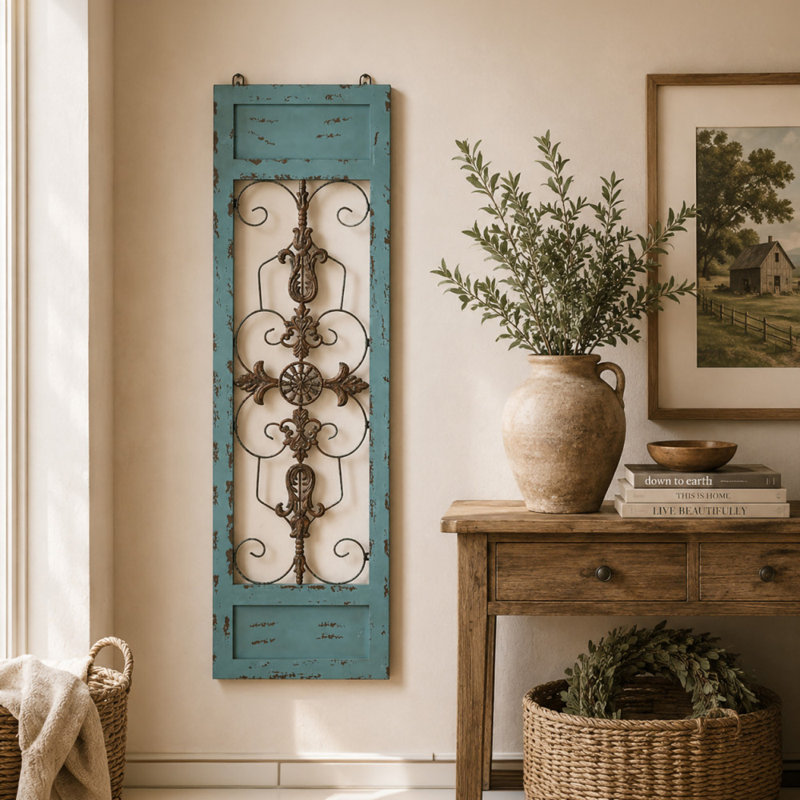 Kelly Wood Scroll Wall Décor
