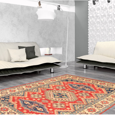 Tapis rouge Finest Ghazni 6 pi 7 po x 10 pi 5 po