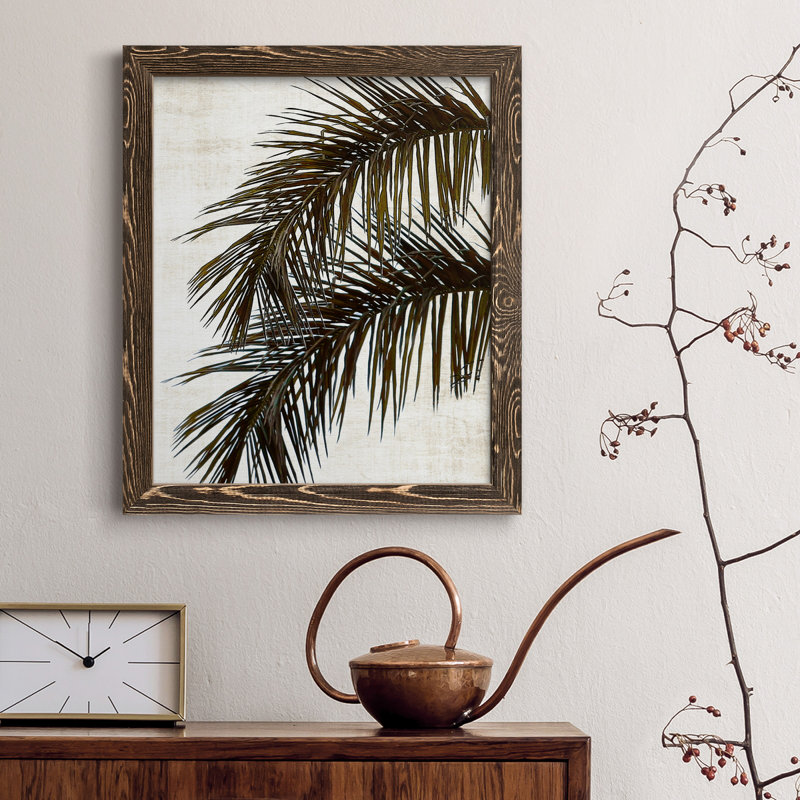 Palmier II - cadre photo, impression sur toile, Toile avec cadre noyer, H 44 po x l 31 po x P 1 po