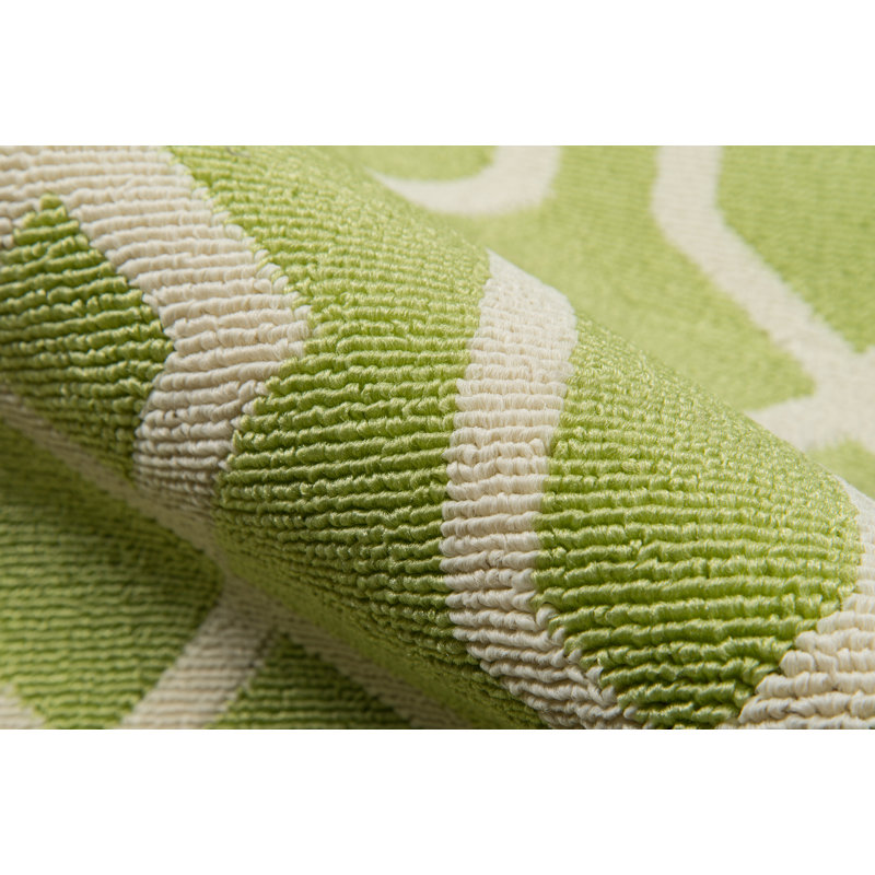 Tapis intérieur / extérieur vert à motif géométrique Gul, Rectangle 1 pi 8 po x 3 pi 7 po