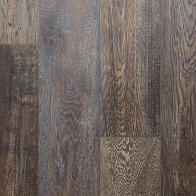 Nostalgia 7.68'' W x 47.83'' L x 12.3'' Oak Laminate Flooring