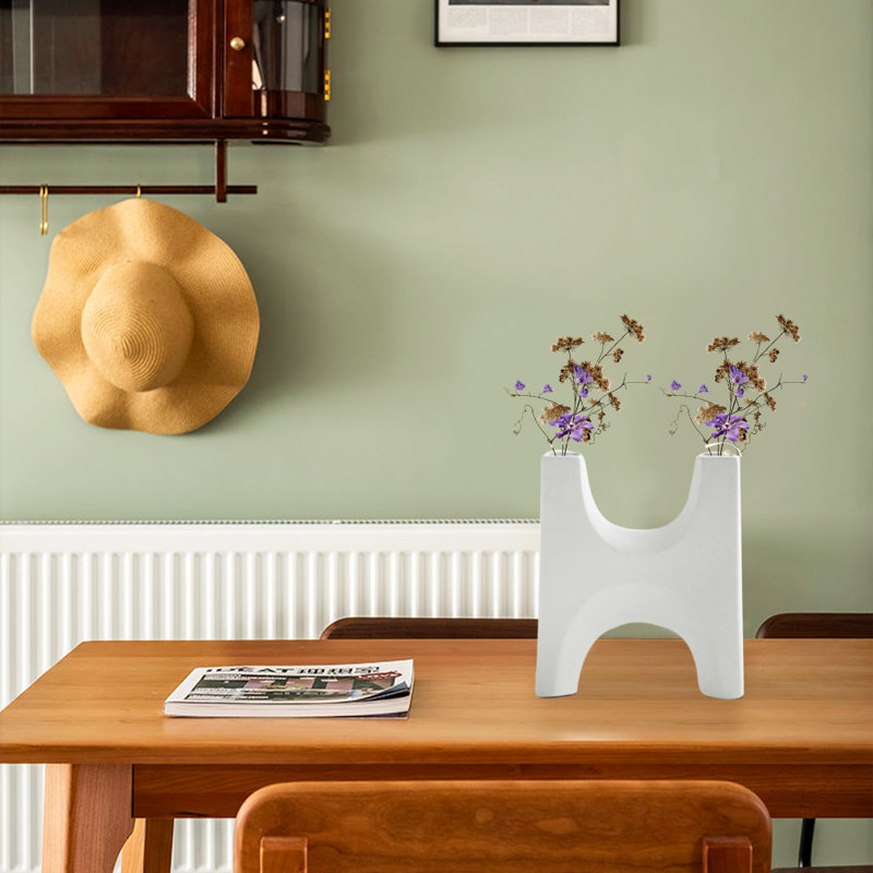 Terracotta Decorative Urns & Jars