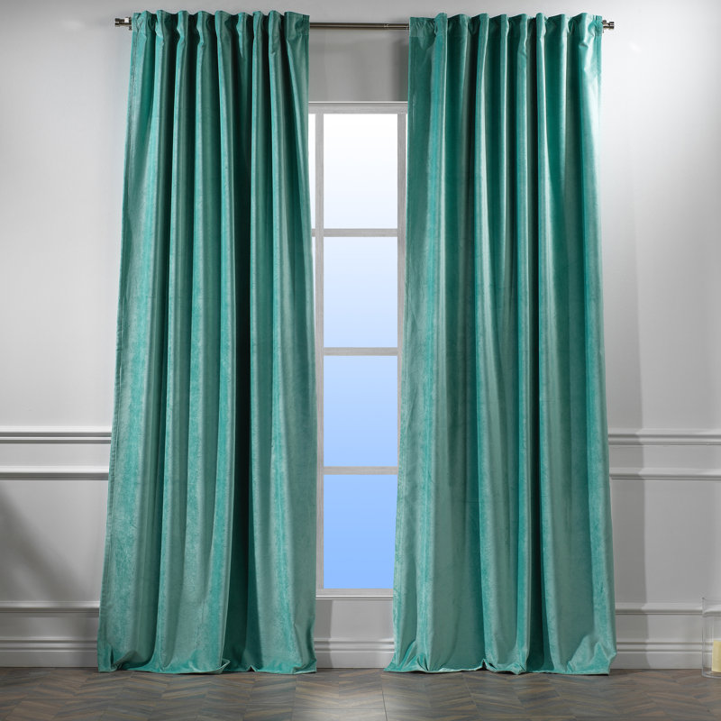 Decorative Double Panel in Matt, Extra Wide X Extra Long, L 52 po x L 108 po, 37 turquoise