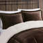 Édredon très grand - bourre, point de boîte l 102 po x l 86 po, 2 taies décoratives, 1 coussin chaud et invitant brun douillet 20 po x l 18 po x L 18 po-117361215-117361217