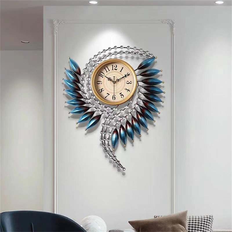 Kainoa Metal Wall Clock