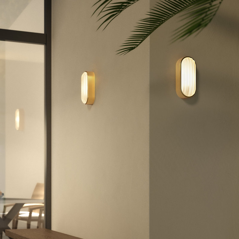 Montreal Oval Coastal, PVD Brushed Brass