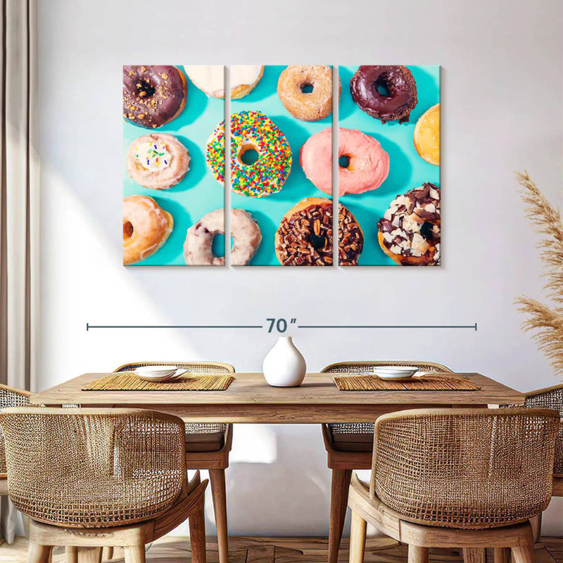 Yarlin Donuts sur sarcelle, H 36 po x l 57 po